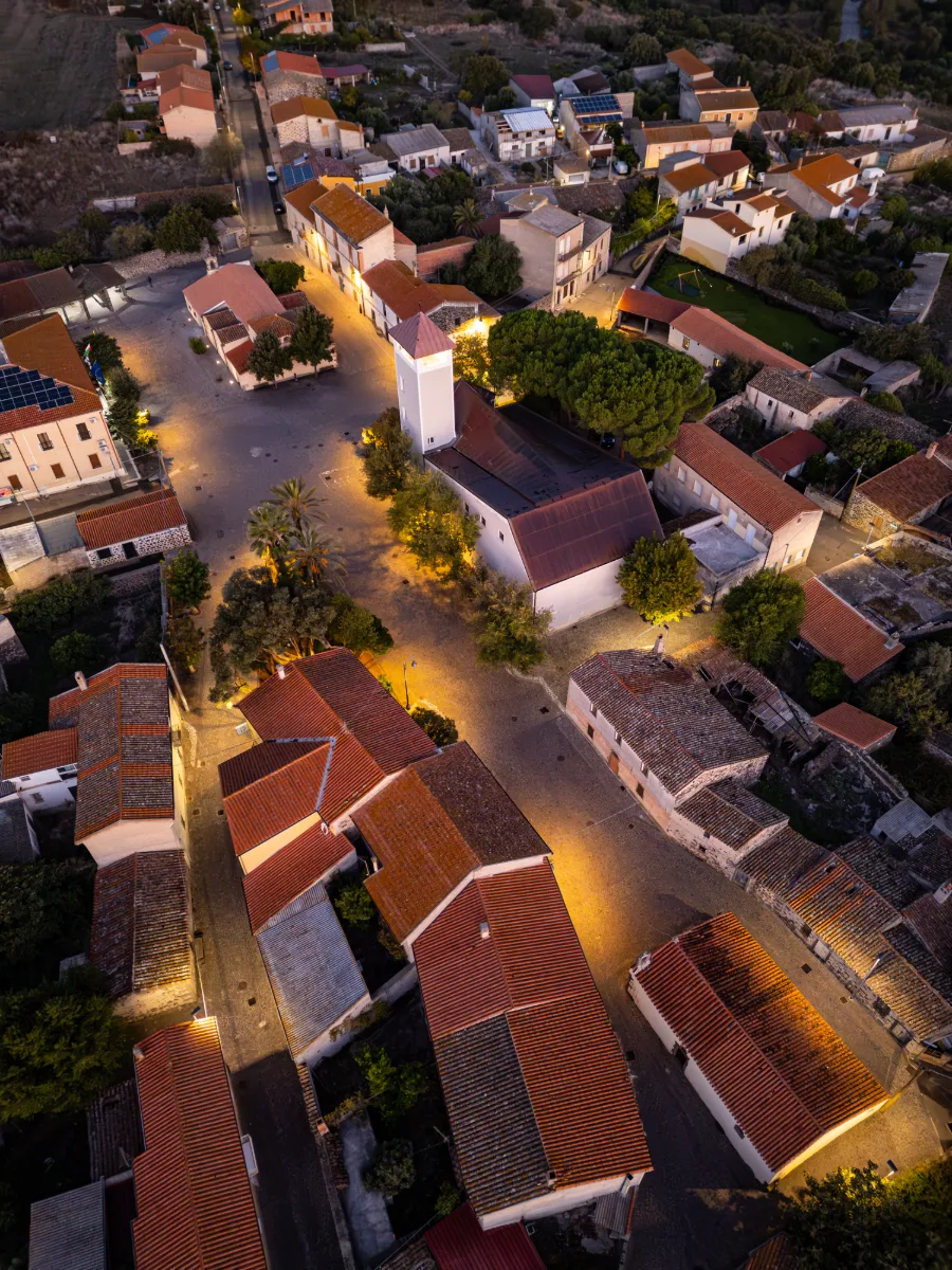 PIAZZA IV NOVEMBRE